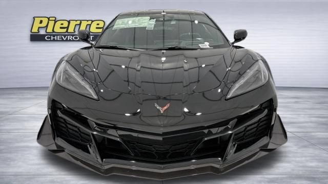New 2027 Chevrolet Corvette Z06 RWD image 8