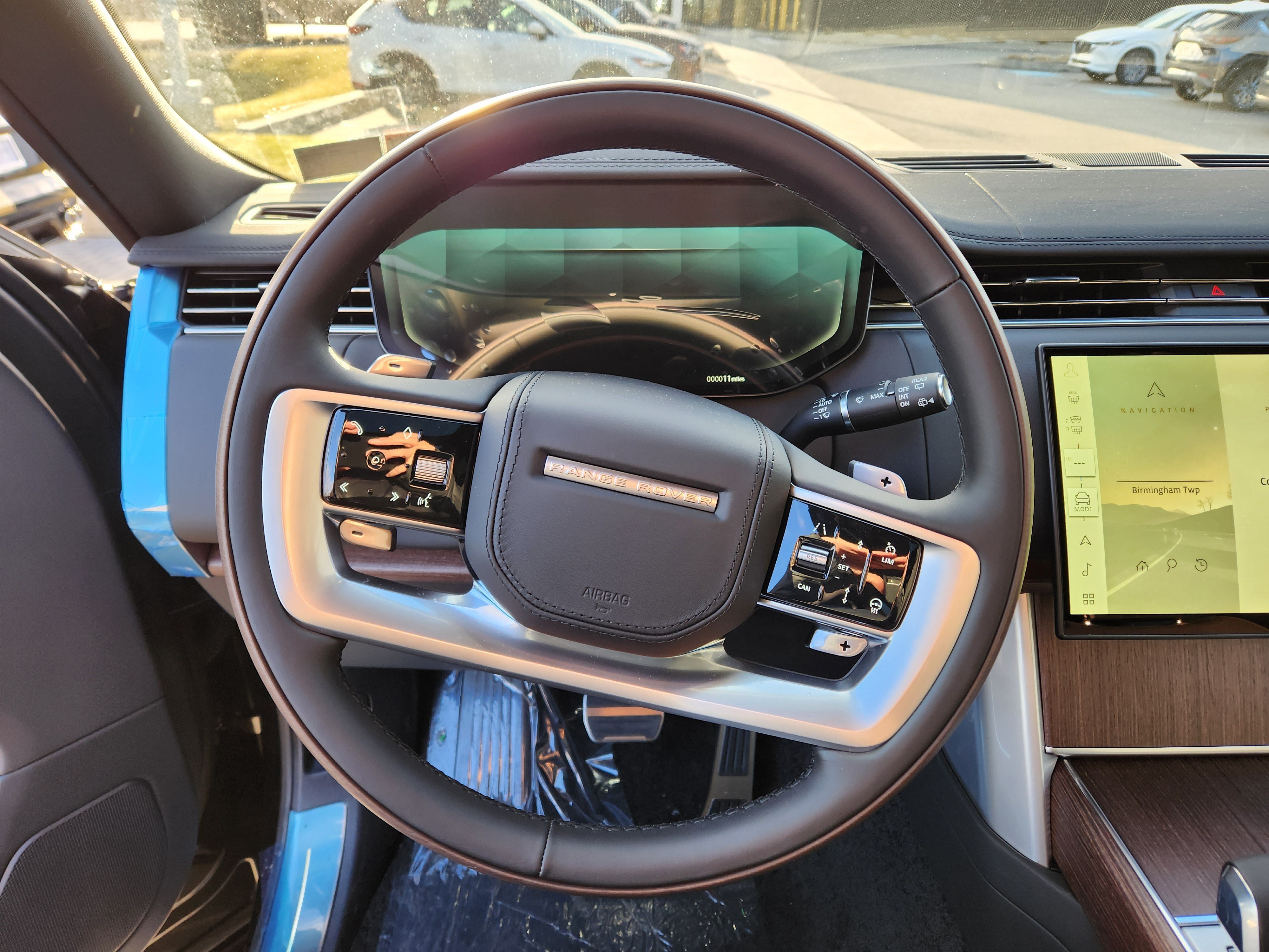 New 2026 Land Rover Range Rover SE AWD/4WD image 15