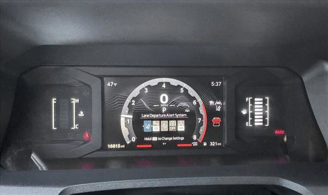 Certified 2025 Toyota 4Runner SR5 AWD/4WD image 12