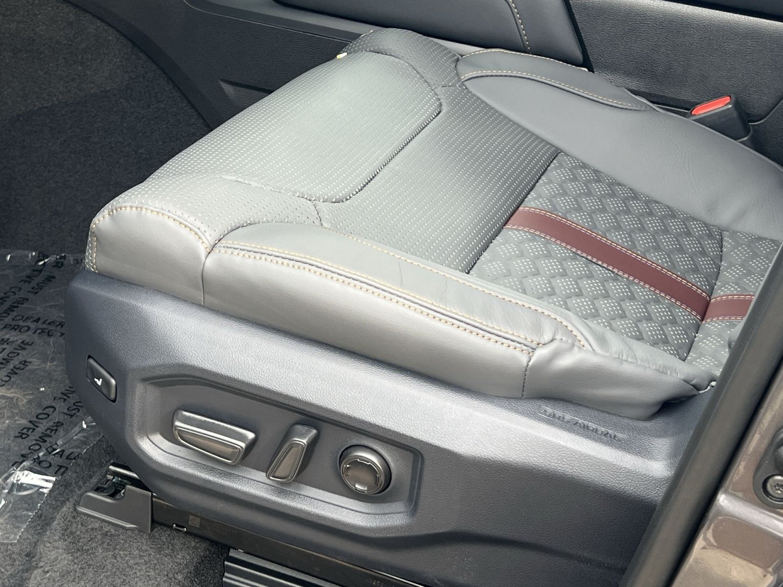 New 2026 Toyota Tundra Capstone AWD/4WD image 8