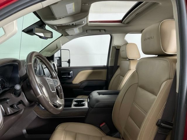 Used 2019 GMC Sierra 2500 Denali w/ Duramax Plus Package AWD/4WD image 33