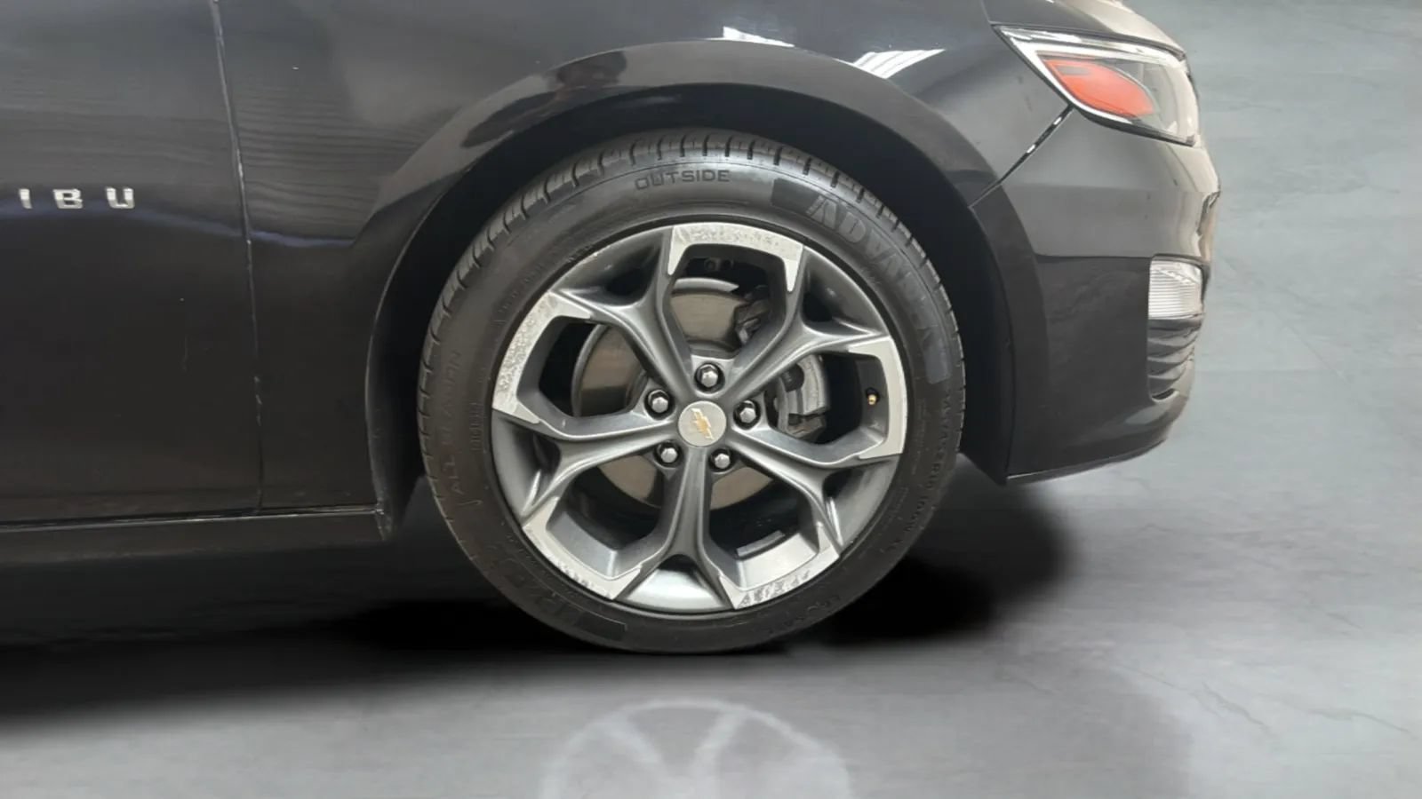 Used 2023 Chevrolet Malibu LT FWD image 24