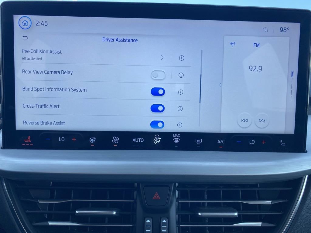 Used 2024 Ford Escape Platinum image 41