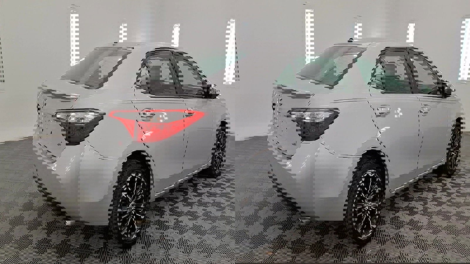 Used 2014 Toyota Corolla S image 4