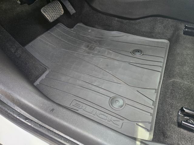 Used 2021 Buick Encore GX Select FWD image 16