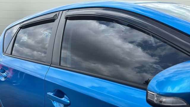 Used 2018 Toyota Corolla iM w/ Carpet Mat Package (TMS) FWD image 30