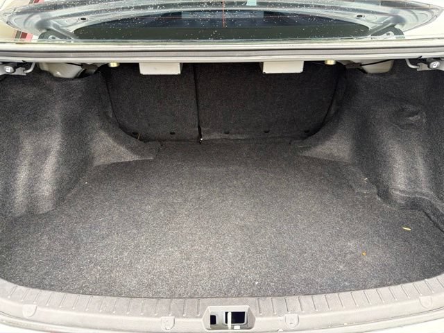 Used 2012 Toyota Corolla L FWD image 24
