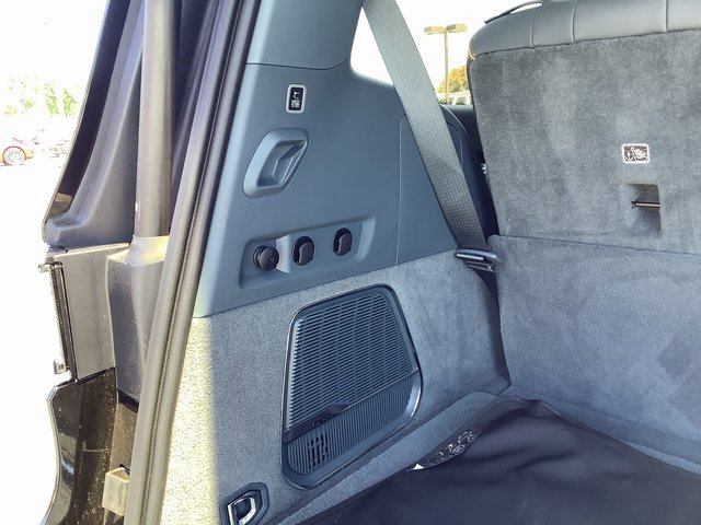 Used 2024 Jeep Grand Wagoneer Series III w/ Flexible Seating Group image 33