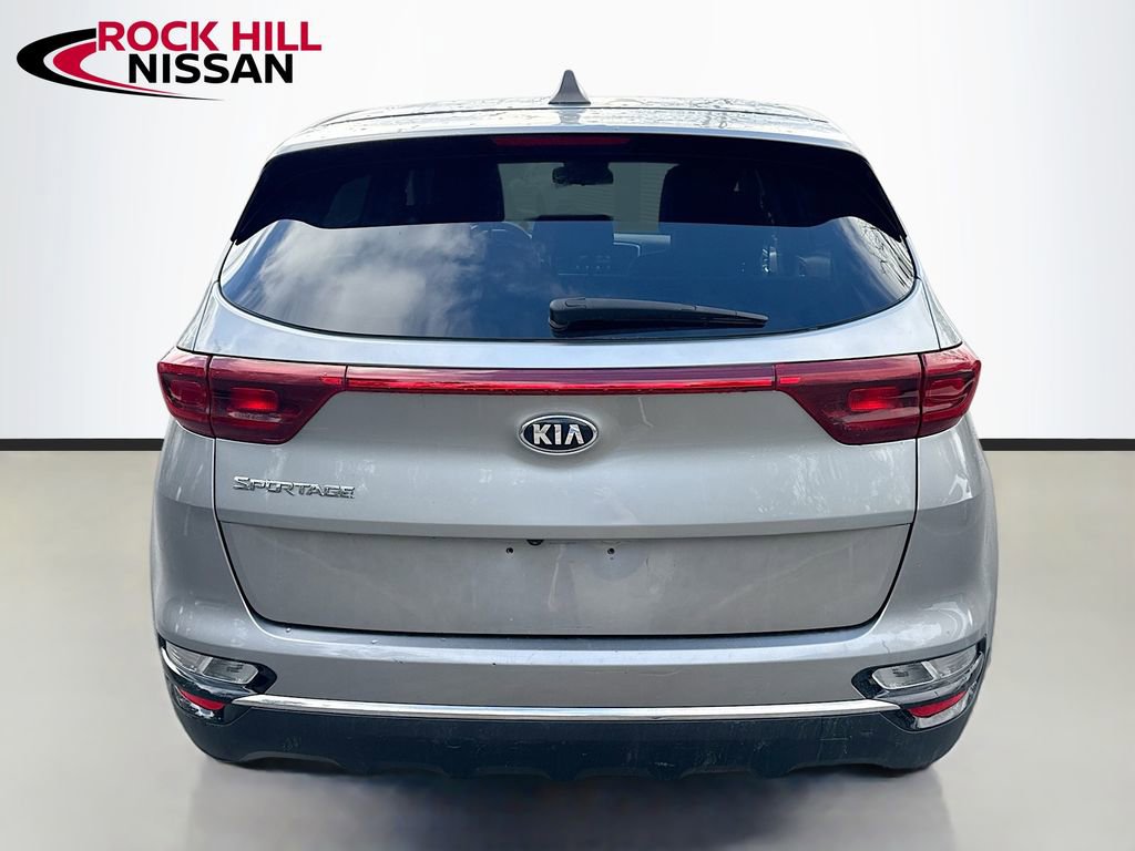 Used 2020 Kia Sportage LX AWD/4WD image 6