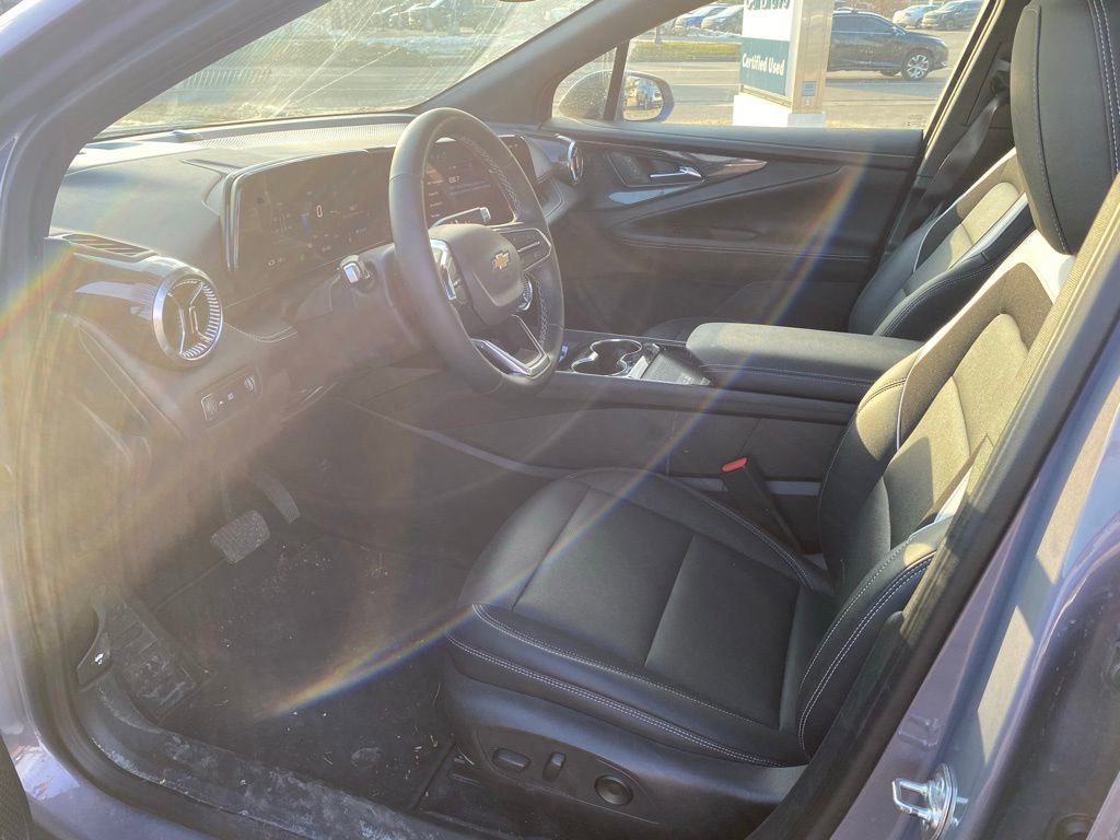 Used 2024 Chevrolet Blazer EV LT image 10