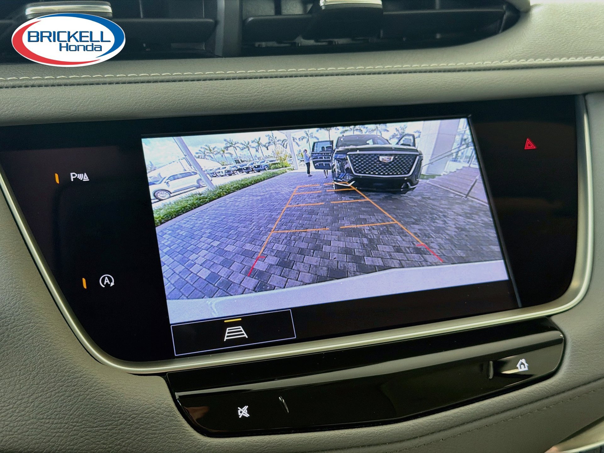 Used 2023 Cadillac XT5 Premium Luxury FWD image 32