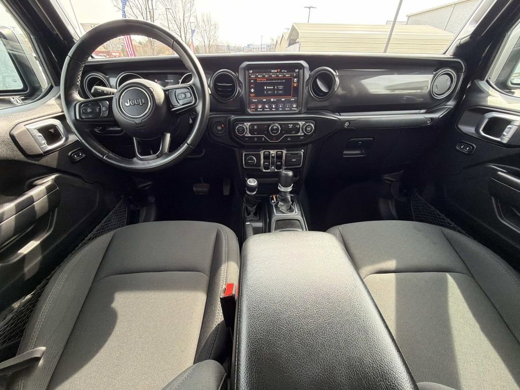Used 2022 Jeep Gladiator Sport image 17