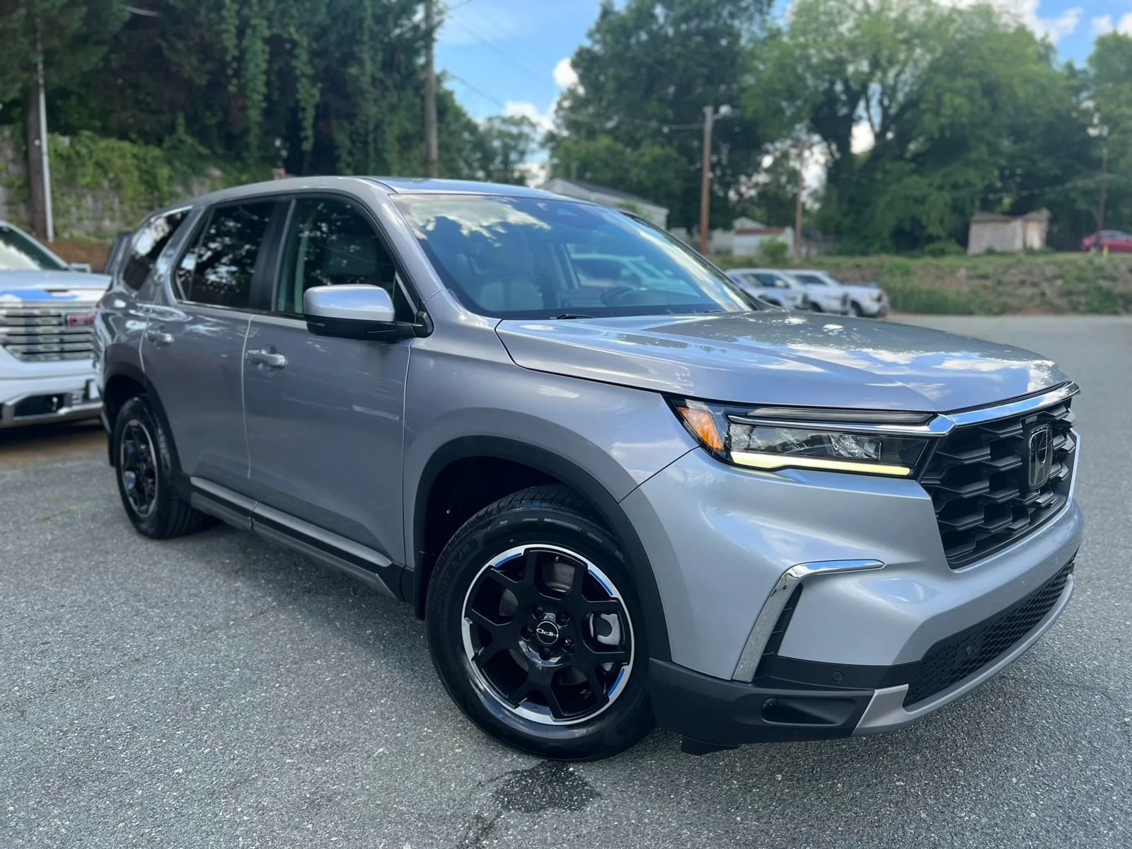 Used 2025 Honda Pilot EX-L image 22