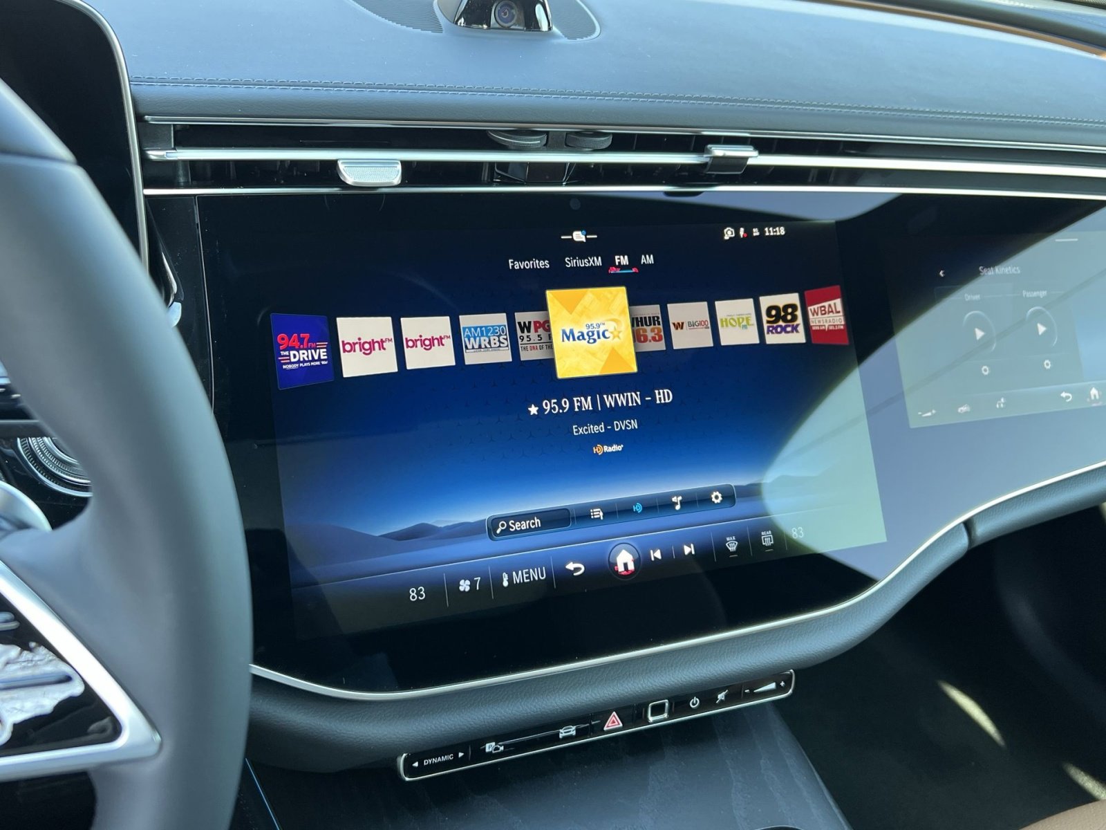 New 2026 Mercedes-Benz E 350 4MATIC Sedan image 16