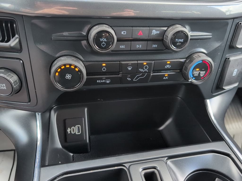 Certified 2025 Ford F150 STX w/ Equipment Group 200A RWD image 17