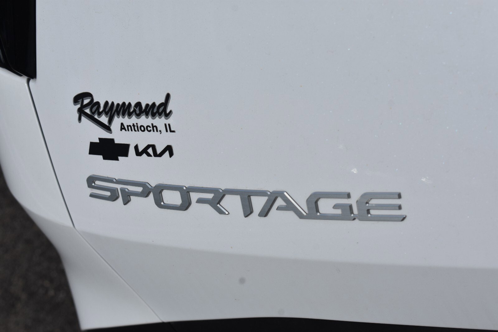 Used 2024 Kia Sportage EX FWD image 12