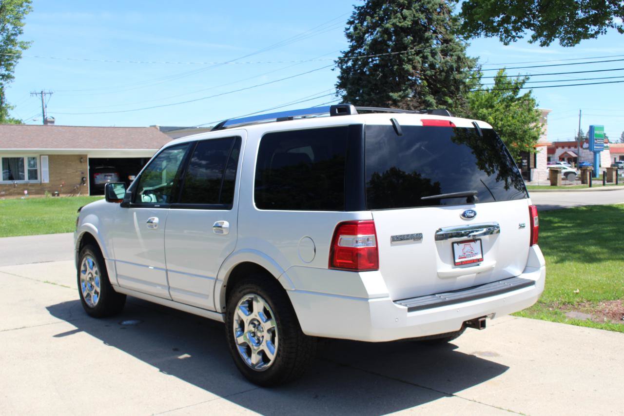 Used 2014 Ford Expedition Limited w/ Equipment Group 301A AWD/4WD image 7