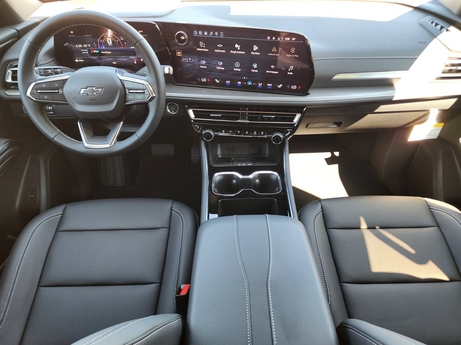 New 2026 Chevrolet Traverse LT w/ Midnight/Sport Edition FWD image 22