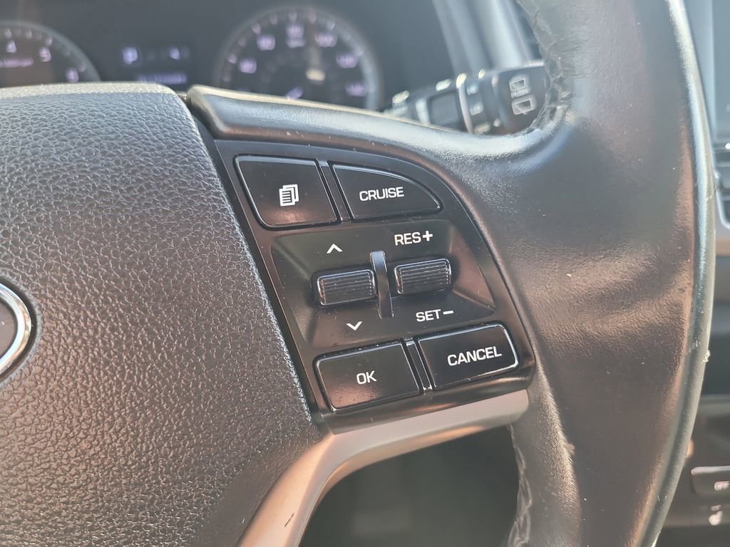Used 2018 Hyundai Tucson Value w/ Cargo Package FWD image 28