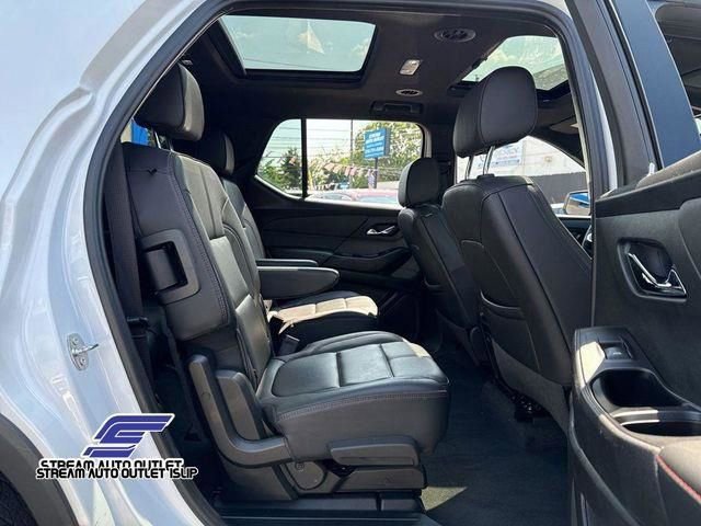 Used 2023 Chevrolet Traverse RS image 22
