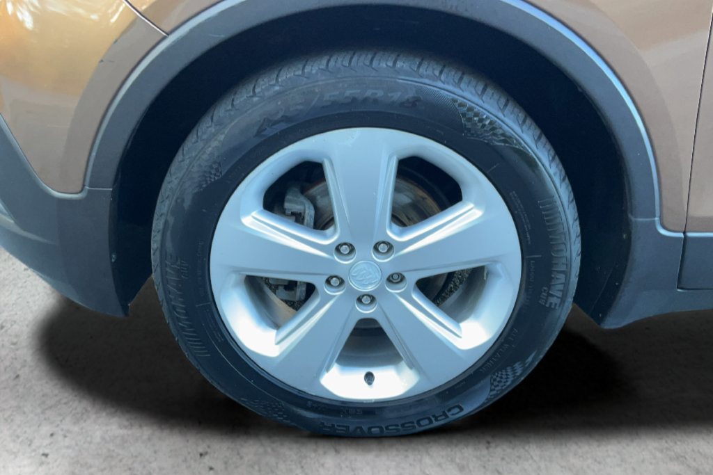 Certified 2016 Buick Encore Convenience FWD image 25