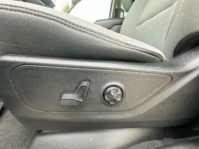 Used 2020 RAM 1500 Big Horn AWD/4WD image 16