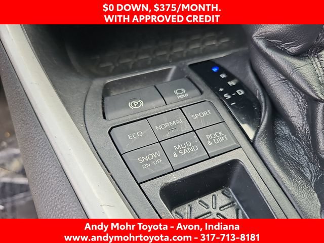 Used 2020 Toyota RAV4 LE AWD/4WD image 23