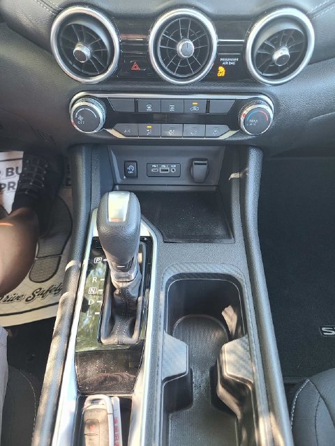 Used 2025 Nissan Sentra SV FWD image 29