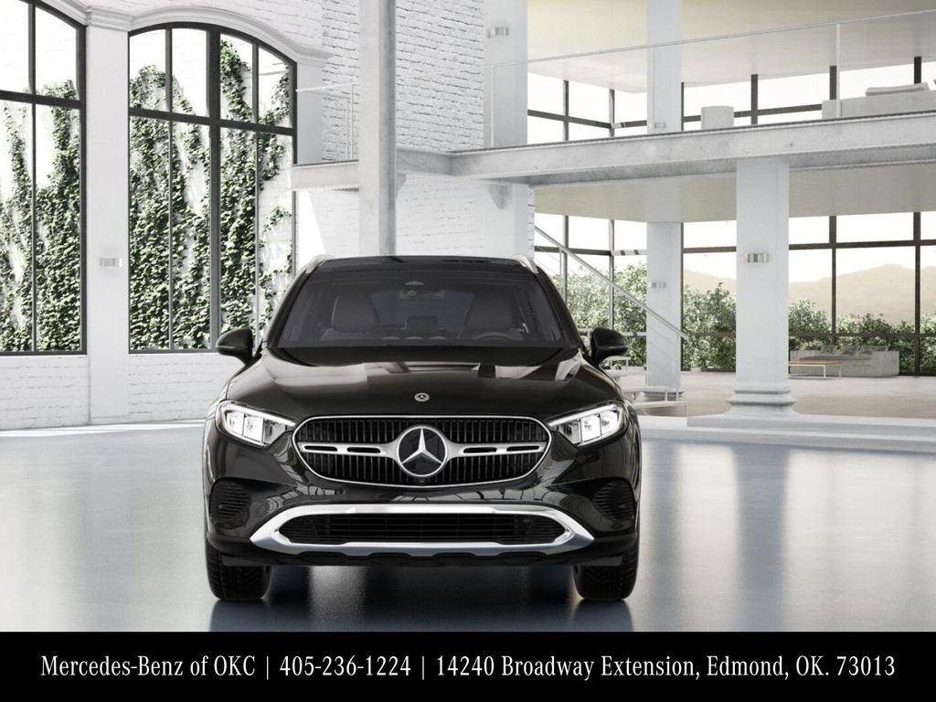 Used 2026 Mercedes-Benz GLC 300 4MATIC image 7