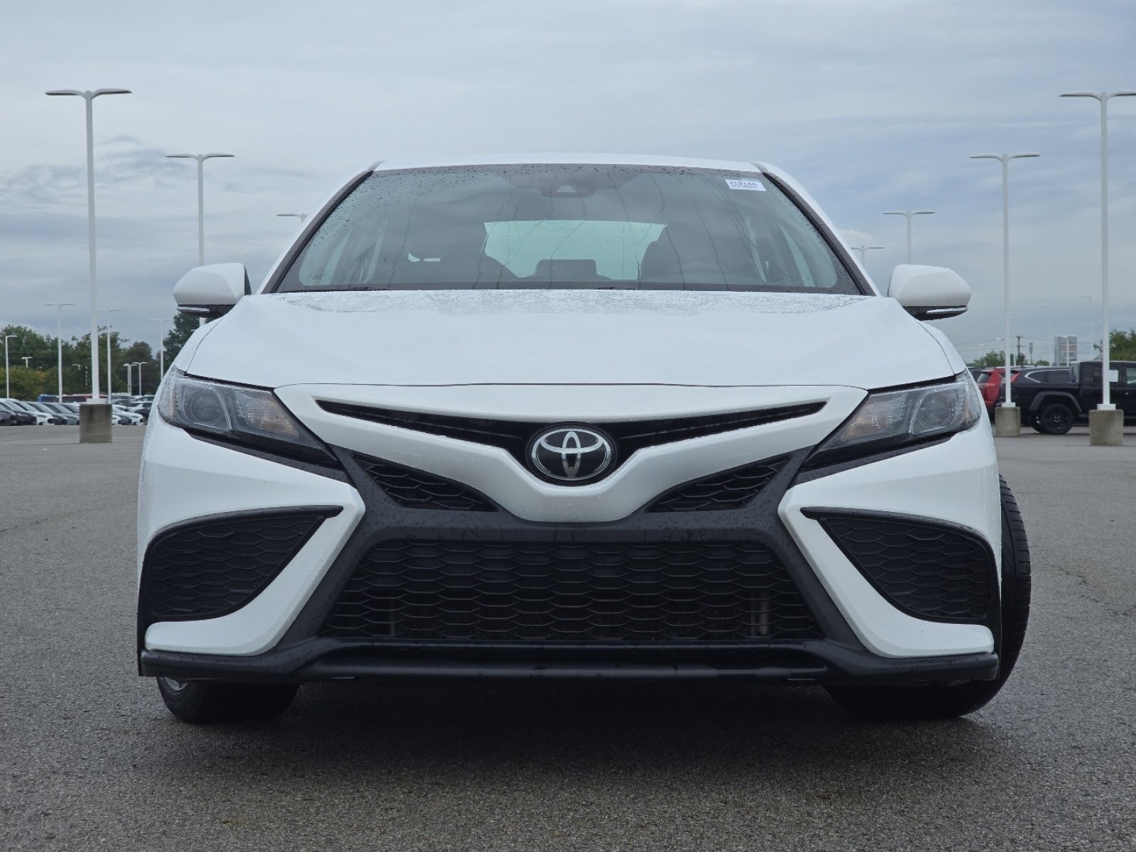 Used 2023 Toyota Camry SE FWD image 10