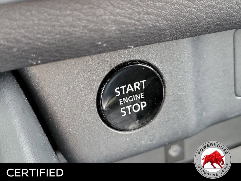 Used 2025 Nissan Rogue Platinum image 37