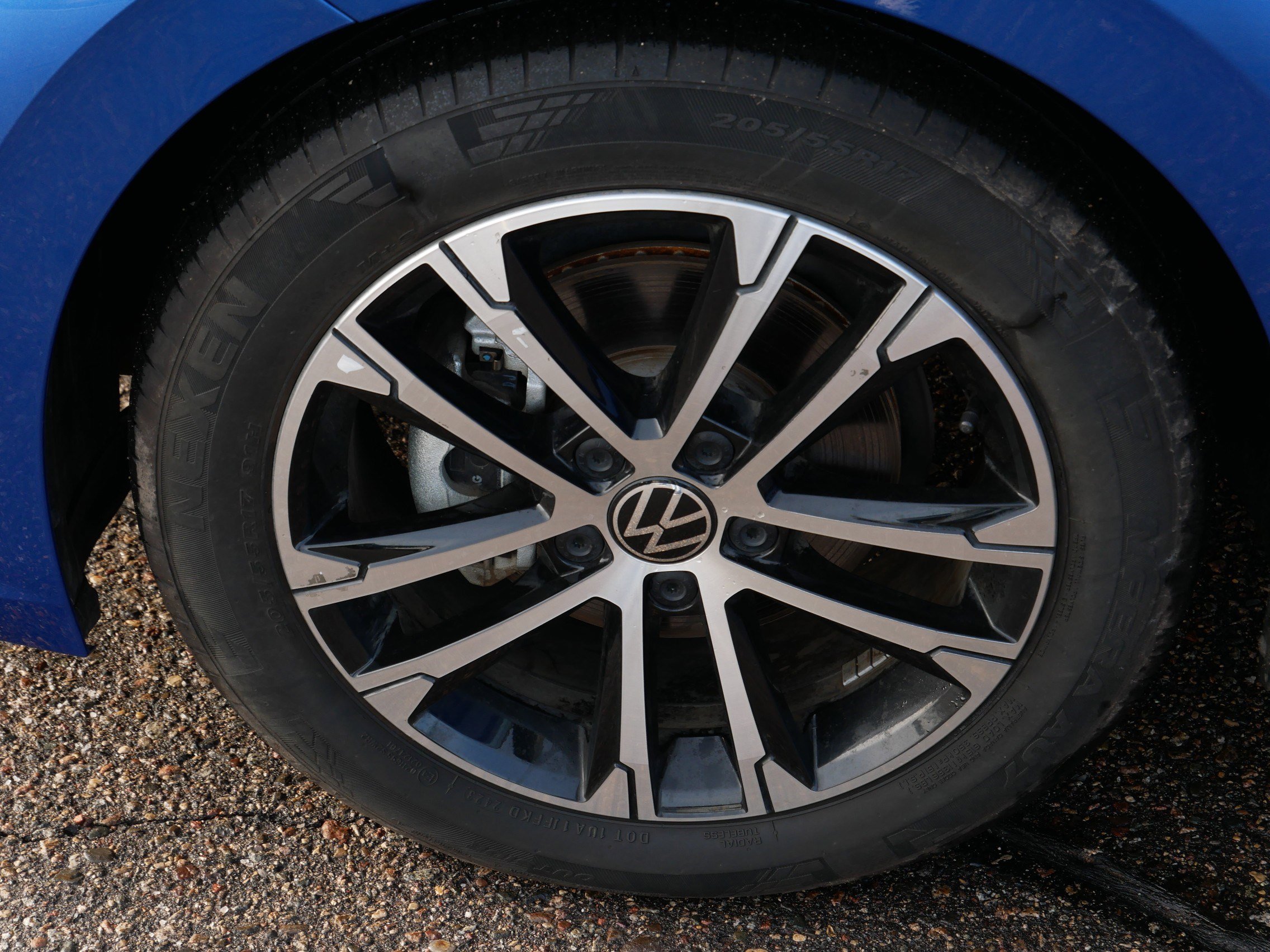 Certified 2024 Volkswagen Jetta Sport image 15