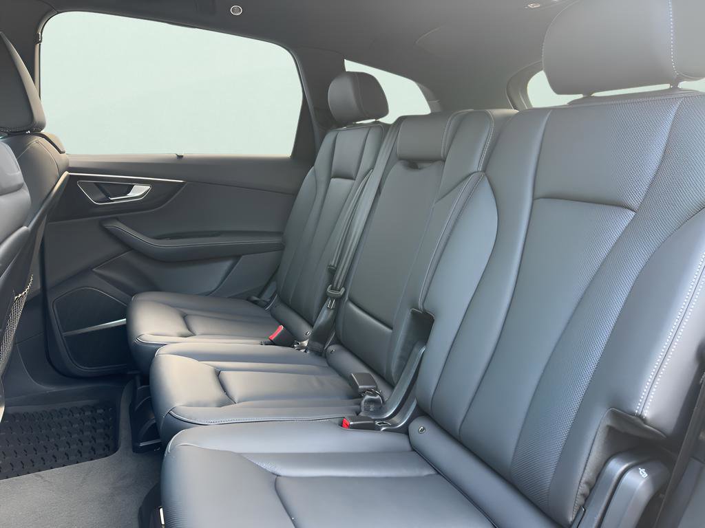 New 2026 Audi Q7 3.0T Premium Plus AWD/4WD image 37