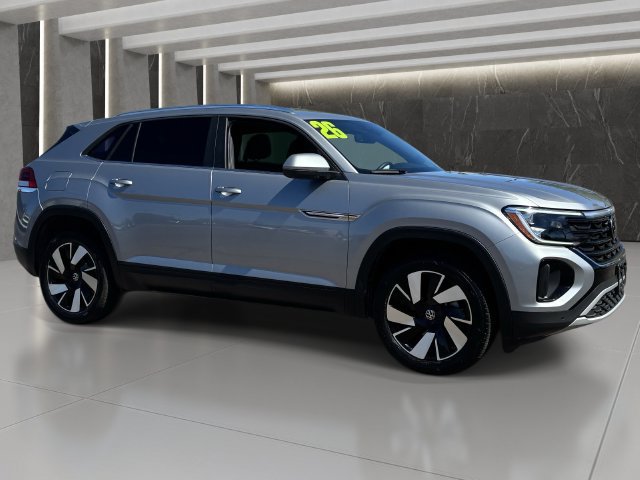 Used 2026 Volkswagen Atlas Cross Sport SE AWD/4WD image 8