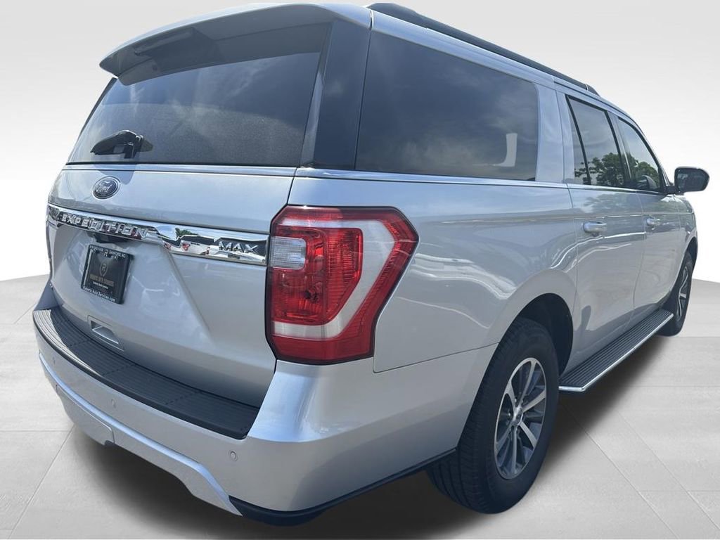 Used 2018 Ford Expedition Max XLT w/ Equipment Group 202A AWD/4WD image 5