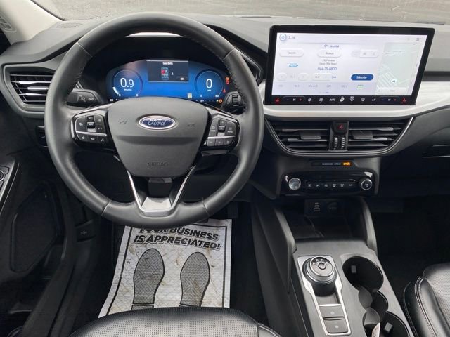 Used 2024 Ford Escape Platinum image 7