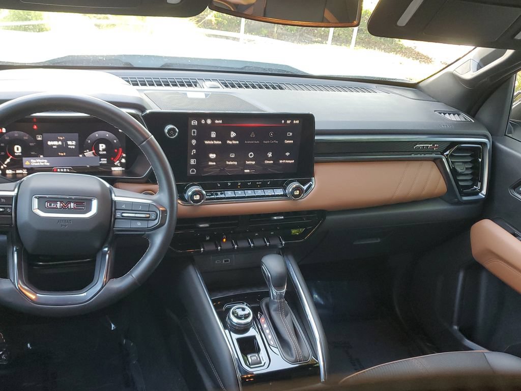 Certified 2024 GMC Canyon AT4 w/ Technology Package AWD/4WD image 19