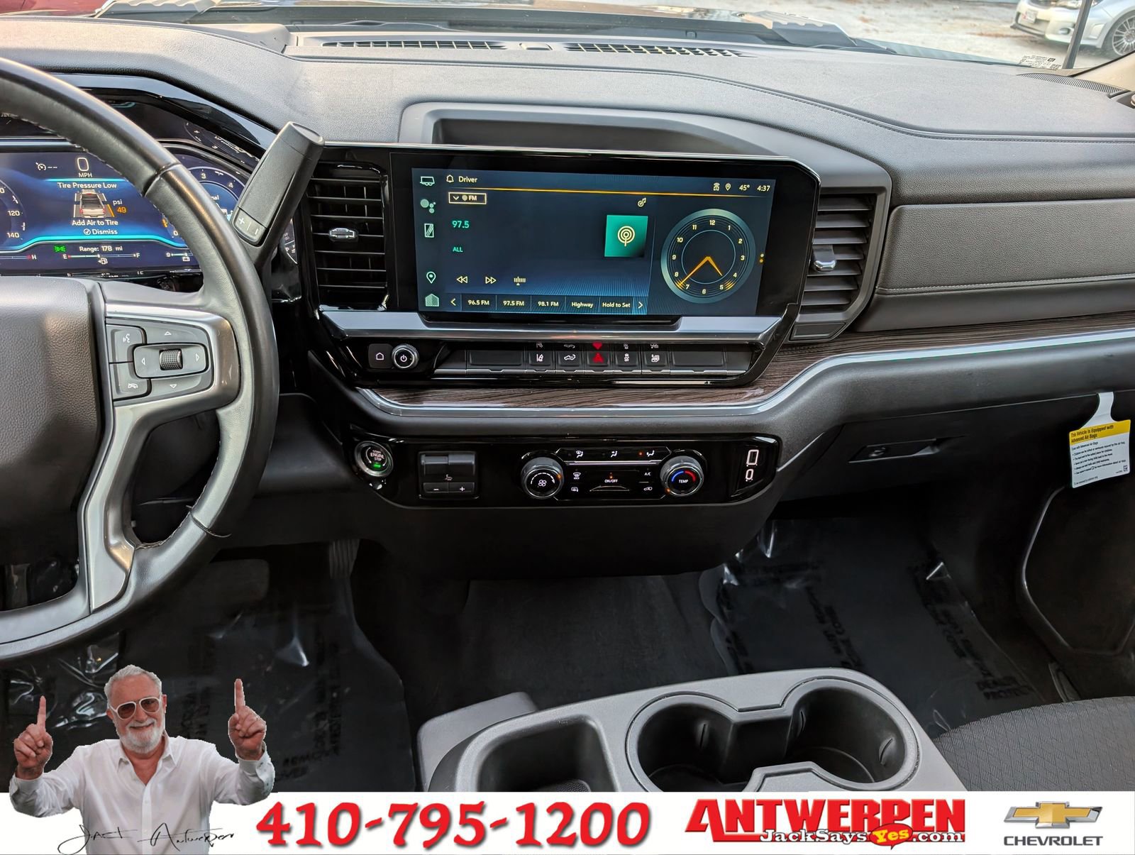 Used 2024 Chevrolet Silverado 2500 LT image 17
