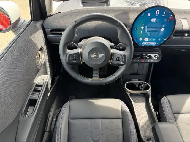 Certified 2026 MINI Cooper 4-Door Hardtop FWD image 19