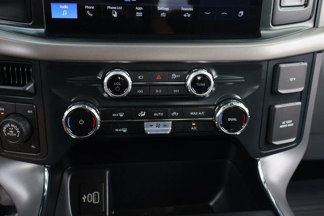 Used 2025 Ford F150 XLT w/ Equipment Group 301A Standard image 25