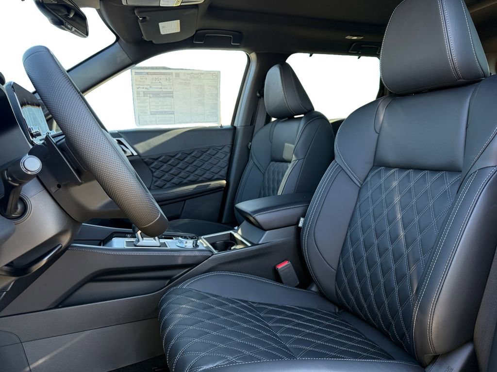 New 2026 Nissan Rogue Platinum image 9