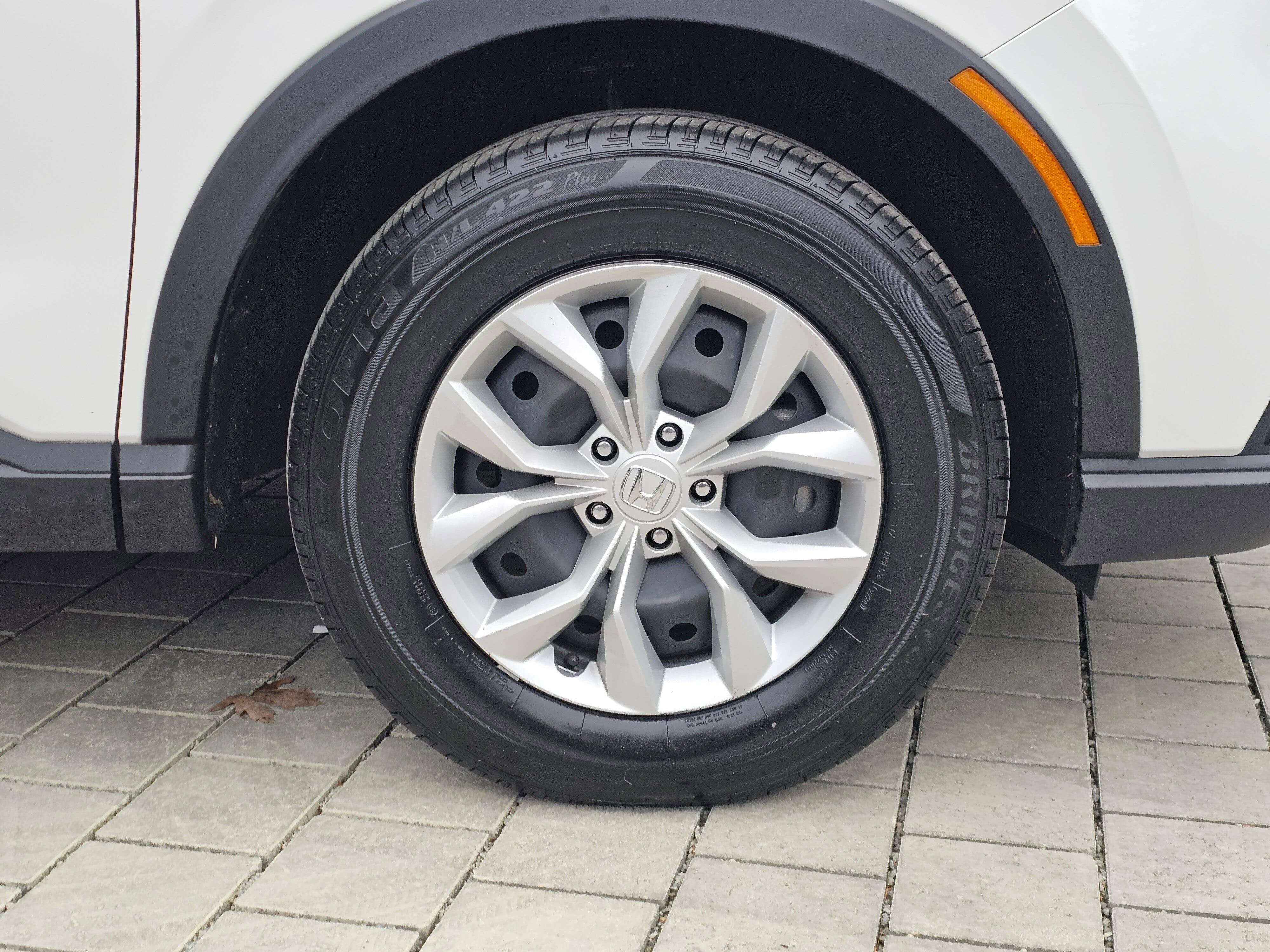 Certified 2025 Honda CR-V LX image 9