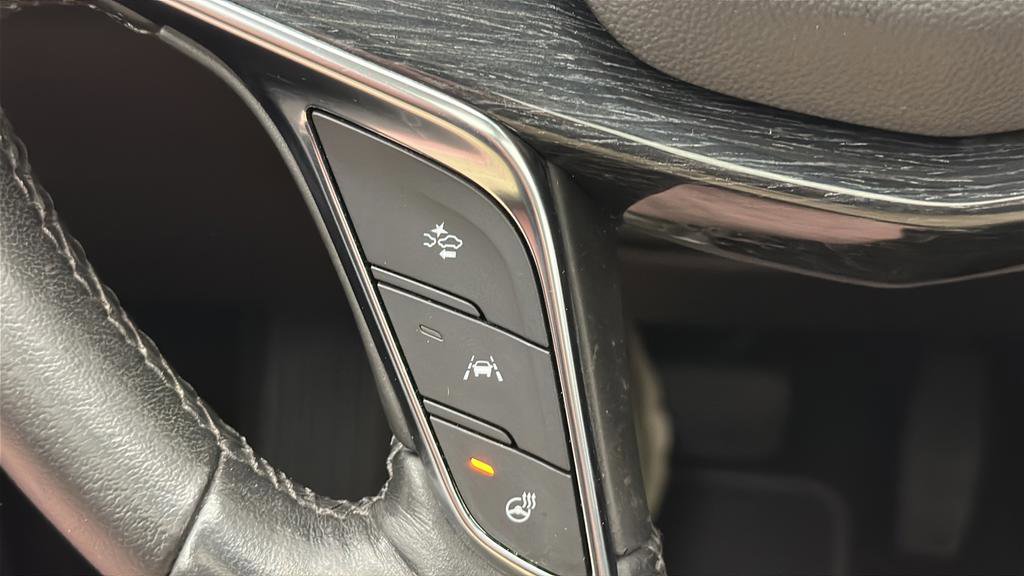 Used 2023 Cadillac XT5 Premium Luxury AWD/4WD image 19