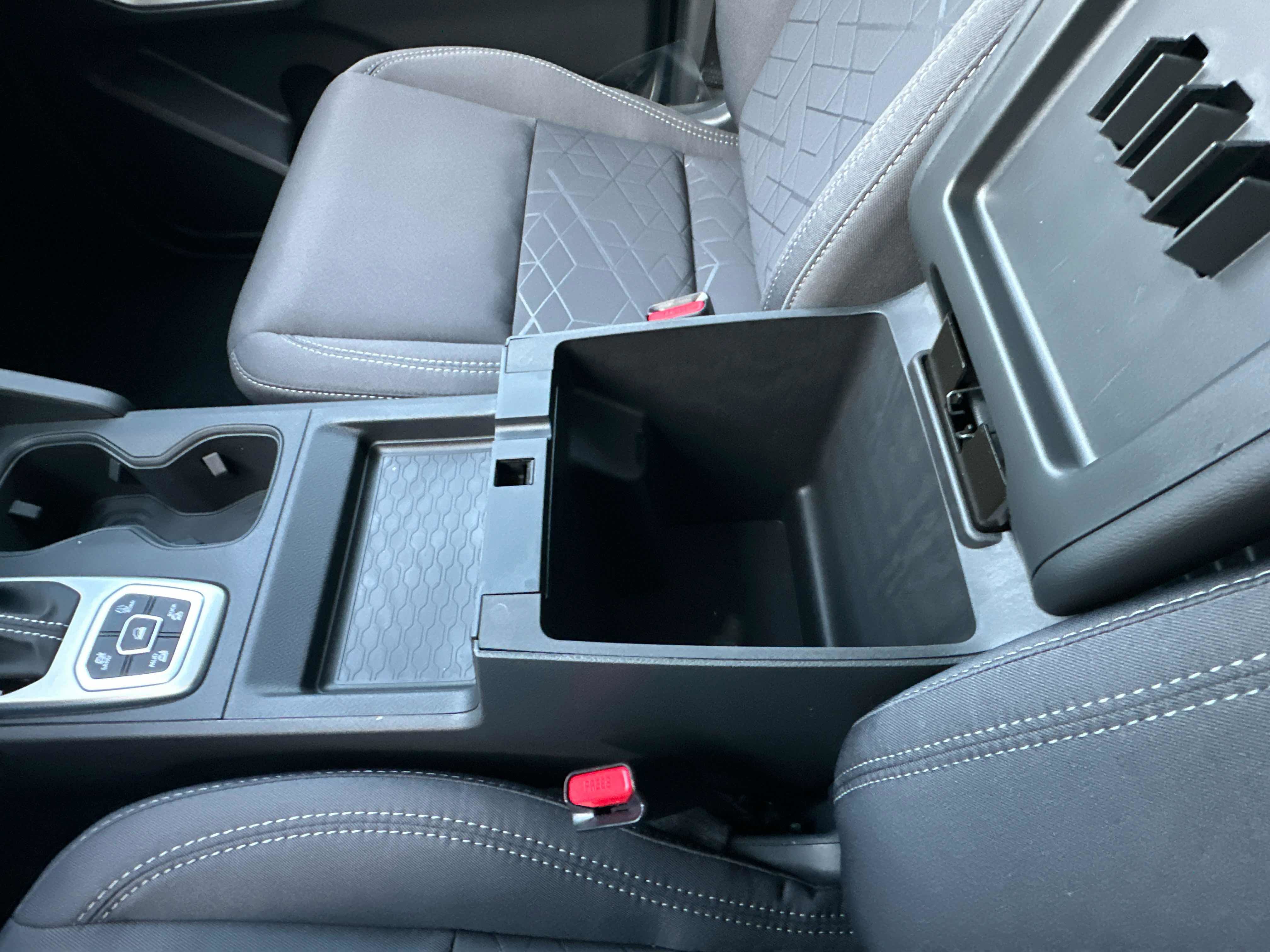 New 2026 Nissan Frontier SV w/ All-Weather Content Package image 37