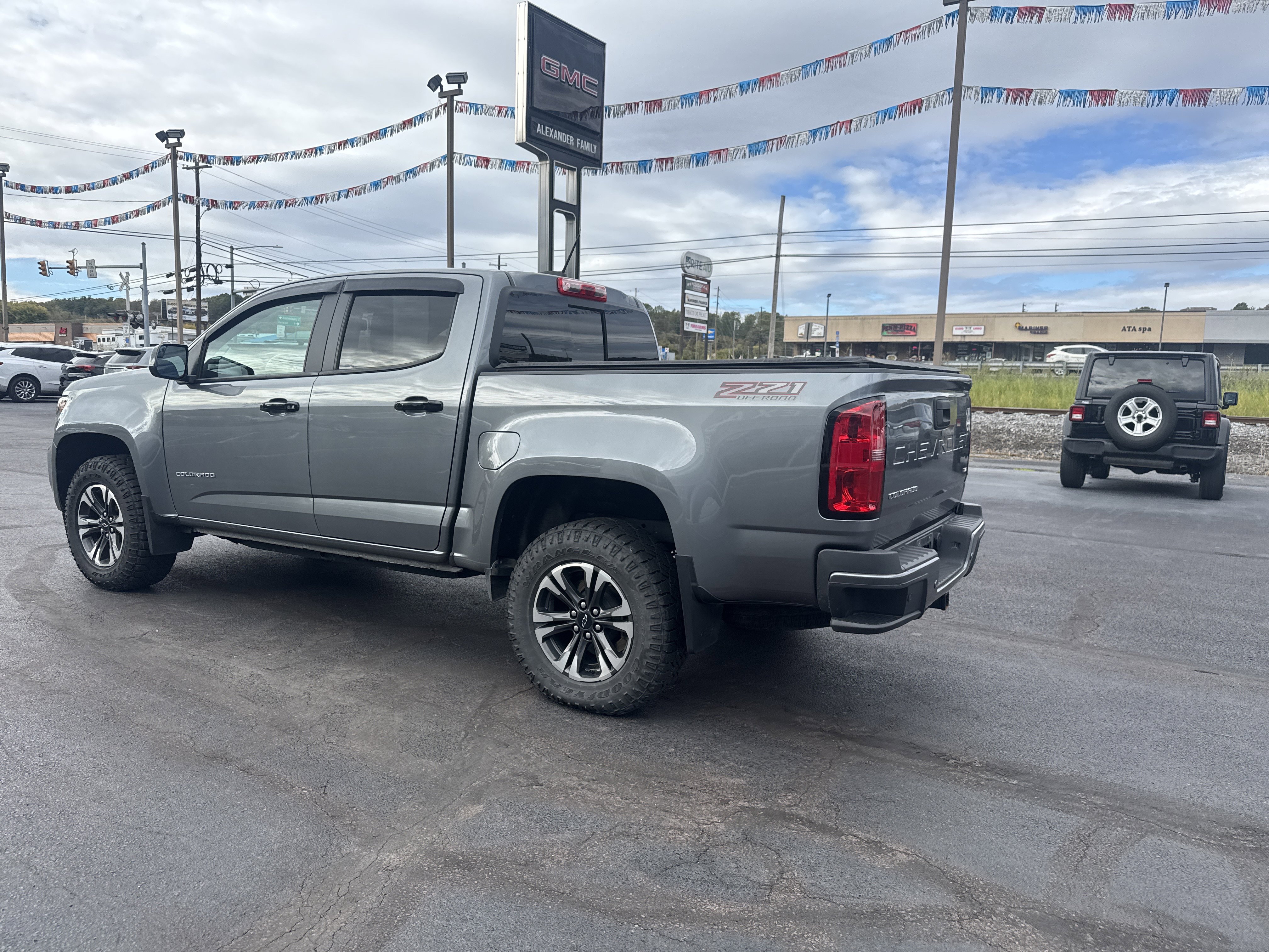 Used 2022 Chevrolet Colorado Z71 image 6