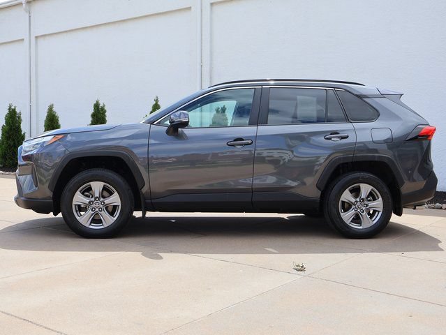 Used 2023 Toyota RAV4 XLE w/ Convenience Package AWD/4WD image 3