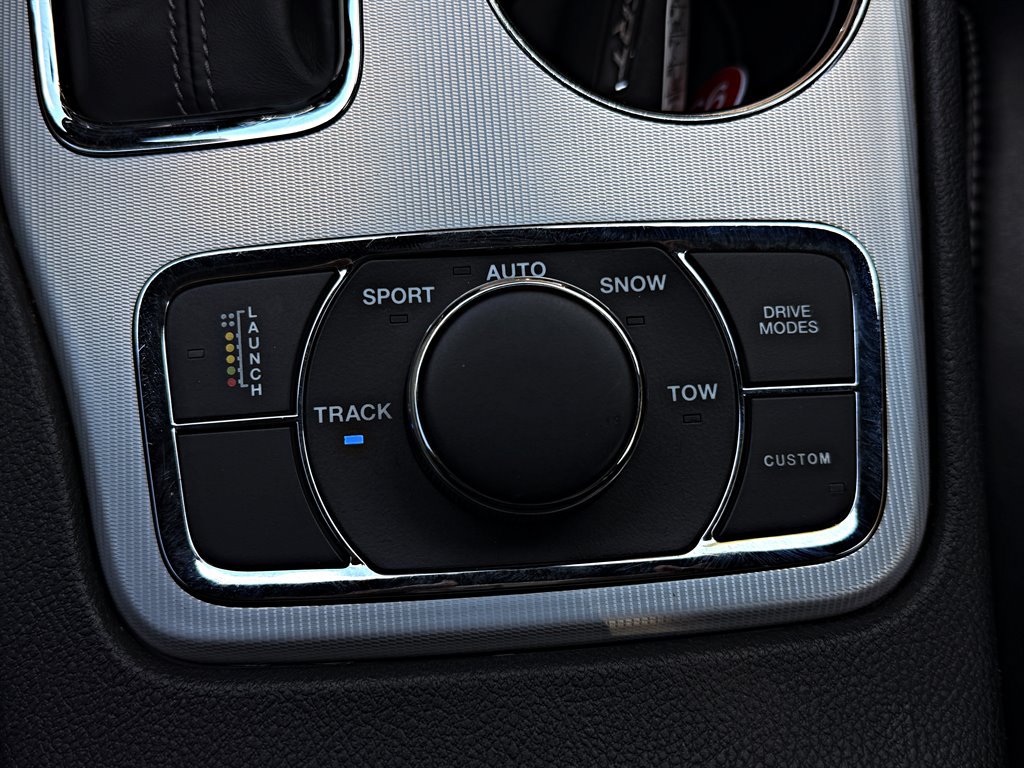 Used 2020 Jeep Grand Cherokee SRT AWD/4WD image 30