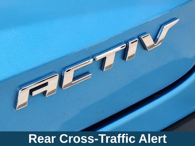 Used 2025 Chevrolet Trax ACTIV w/ Sunroof Package FWD image 15