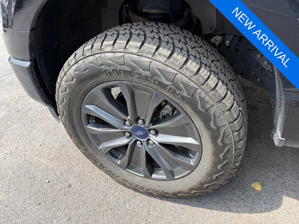 Used 2021 Ford F150 Platinum AWD/4WD image 9
