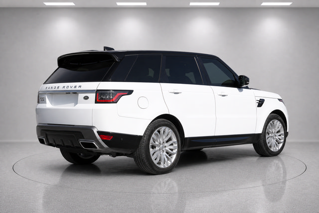 Used 2020 Land Rover Range Rover Sport HSE AWD/4WD image 3